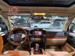 تۆیۆتا لاند کروزەر